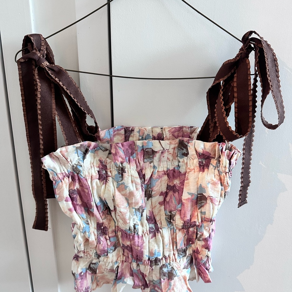 En Saison Floral Tank Crop Top